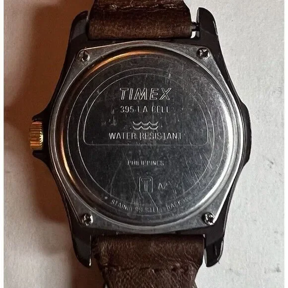 Vintage timex safari TIMEX 395 LA CELL ‎ #YN8810